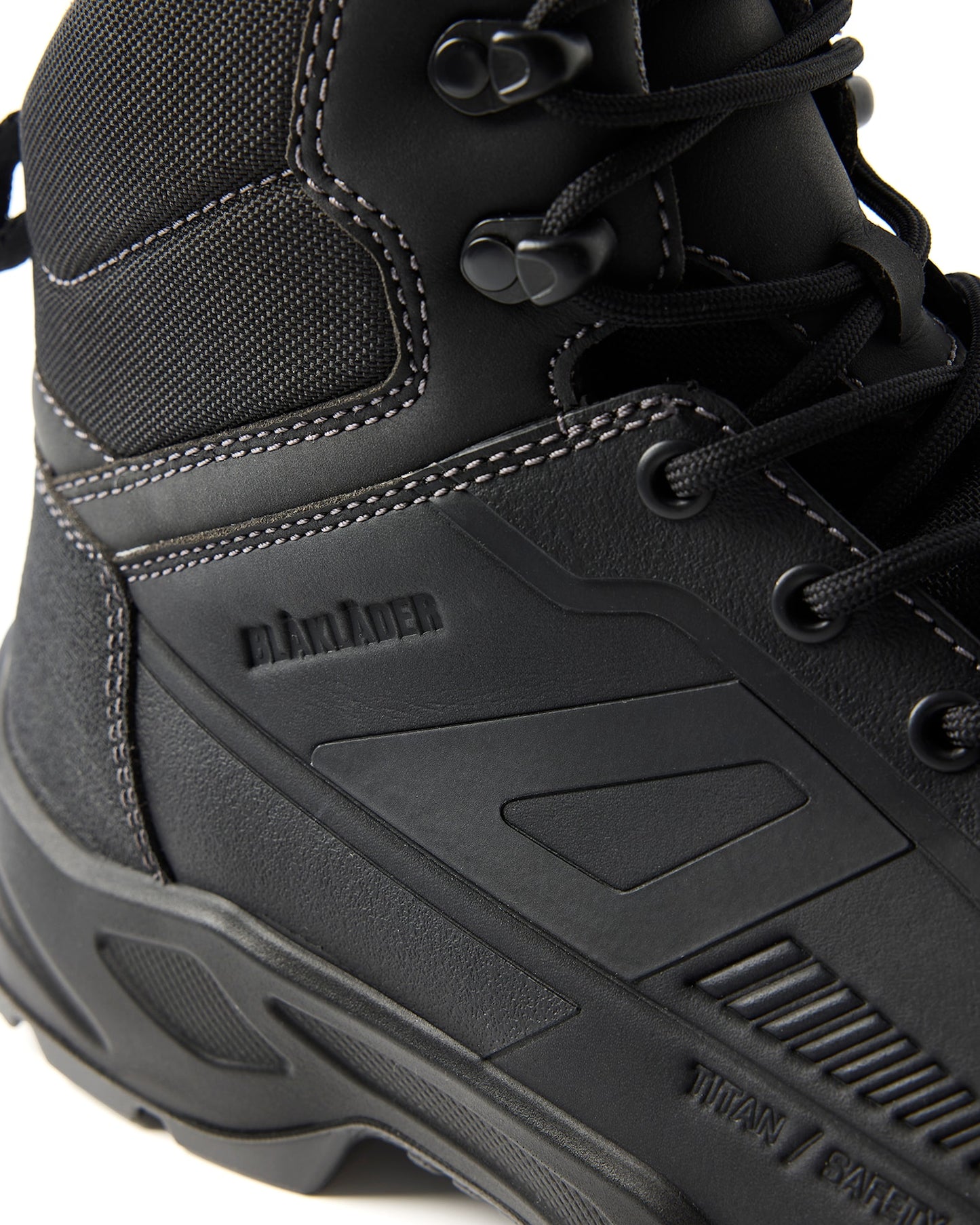 2382 TITAN Hoge veiligheidsschoen S3L